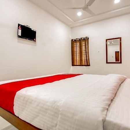 库姆巴科纳姆 Oyo 69625 Mayuraa Residency酒店 外观 照片