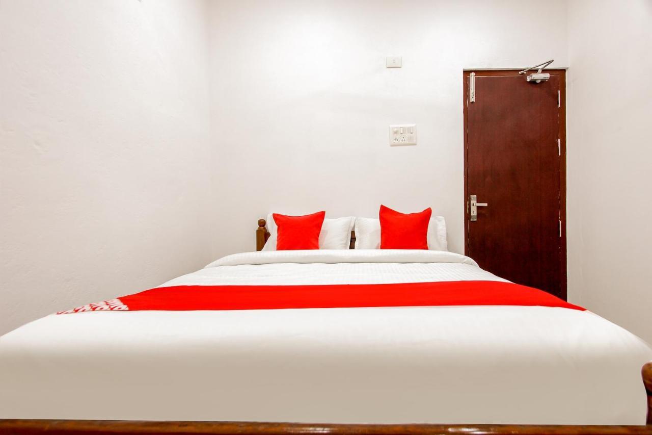 库姆巴科纳姆 Oyo 69625 Mayuraa Residency酒店 外观 照片